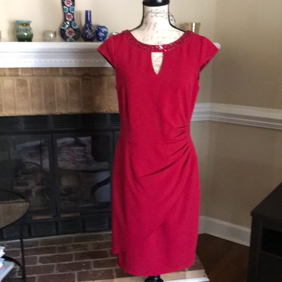 NWT ADRIANNA PAPELL RED SHEATH SEQUINED DRESS Size 10 - Picture 3 of 17